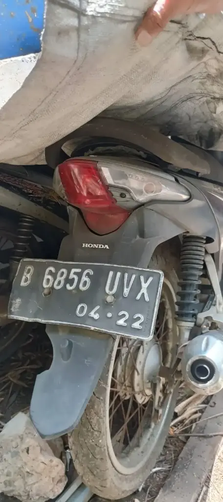 Honda Revo B.6856.UVX